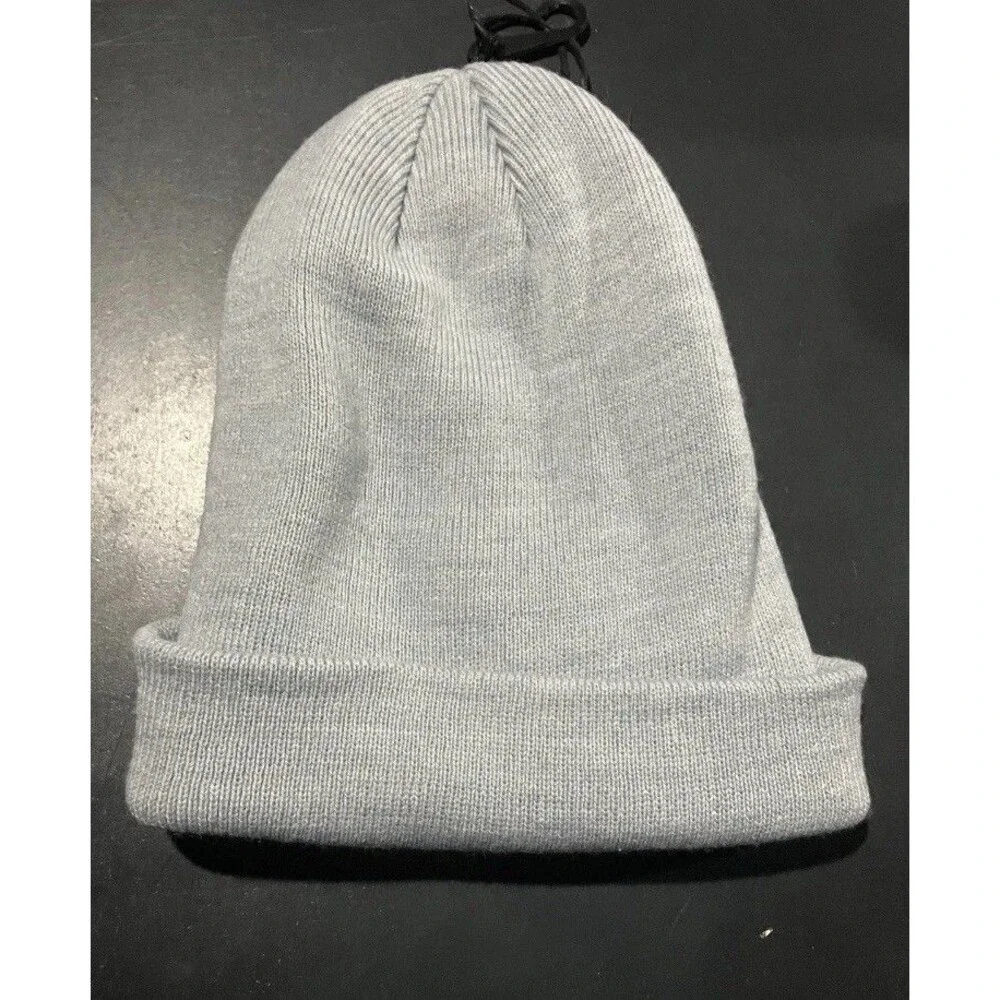 Dakine Andy Merino Wool Blend Knit Beanie Unisex Grey New
